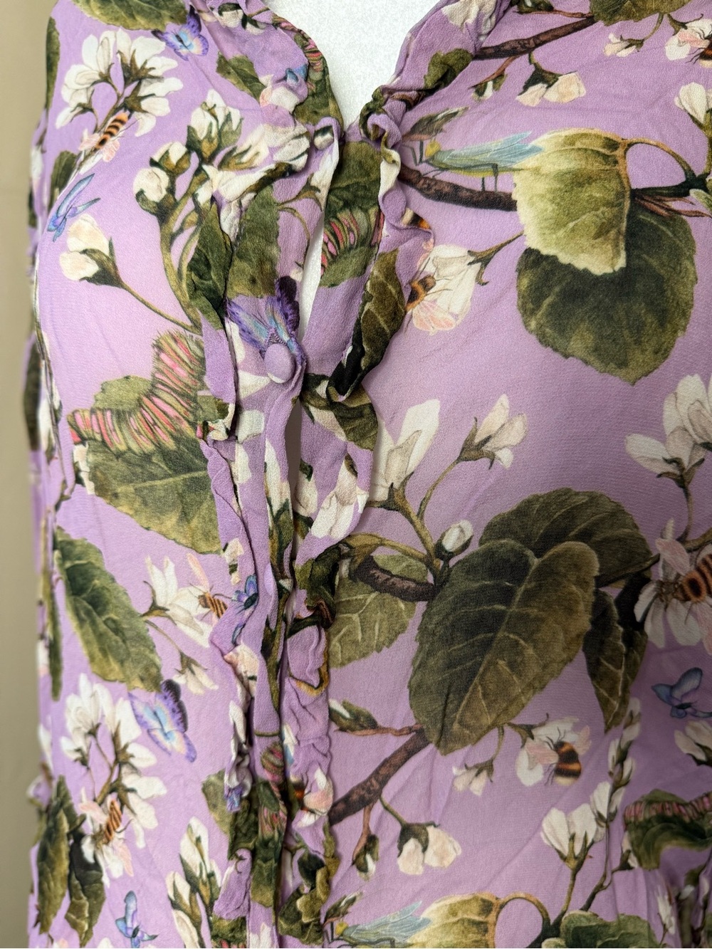 D&G style Floral Tie-Hem Button Front Blouse - Lavender - Picture 2 of 5